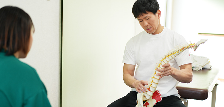背骨の一つ一つを正確に矯正出来る数少ない整体院